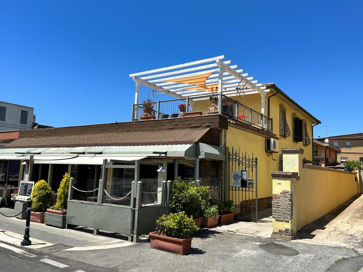 Appartamento Relax Clementina Fiumicino Esterno foto